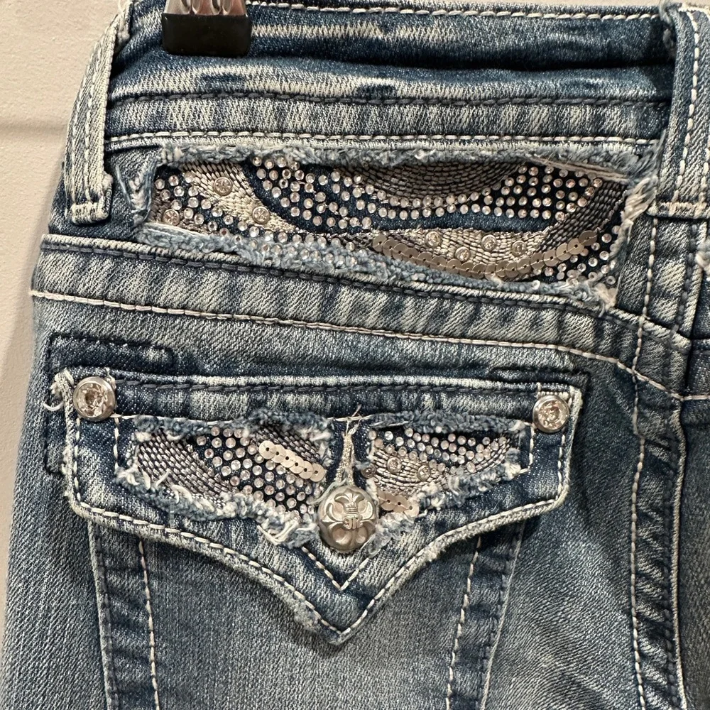 Miss Me Stylish Blue Distressed Women's Jeans - Picture 8 of 13
